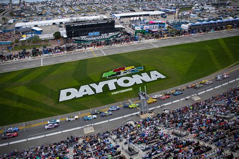 daytona 500 packages